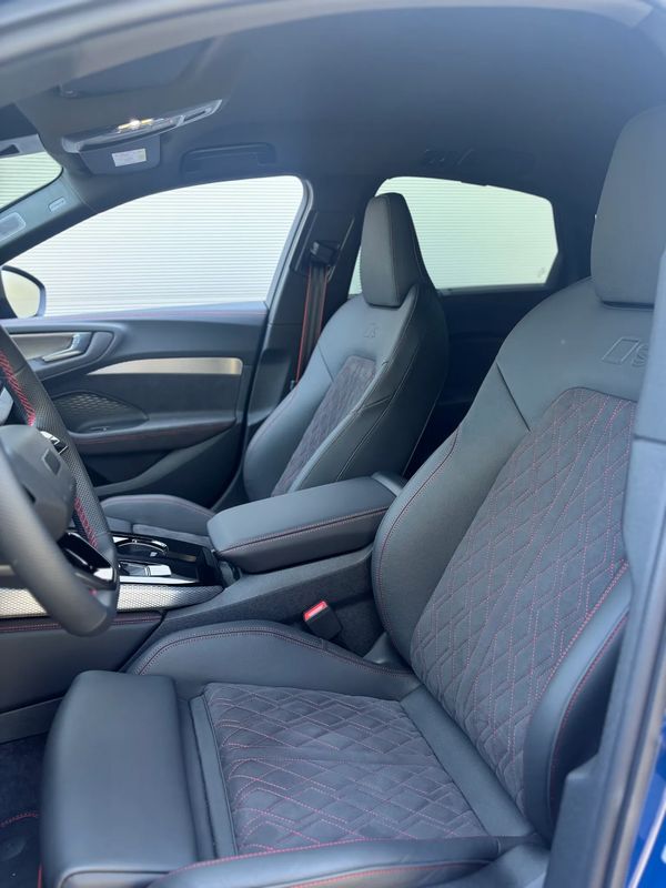 AUDI S5-LIMOUSINE