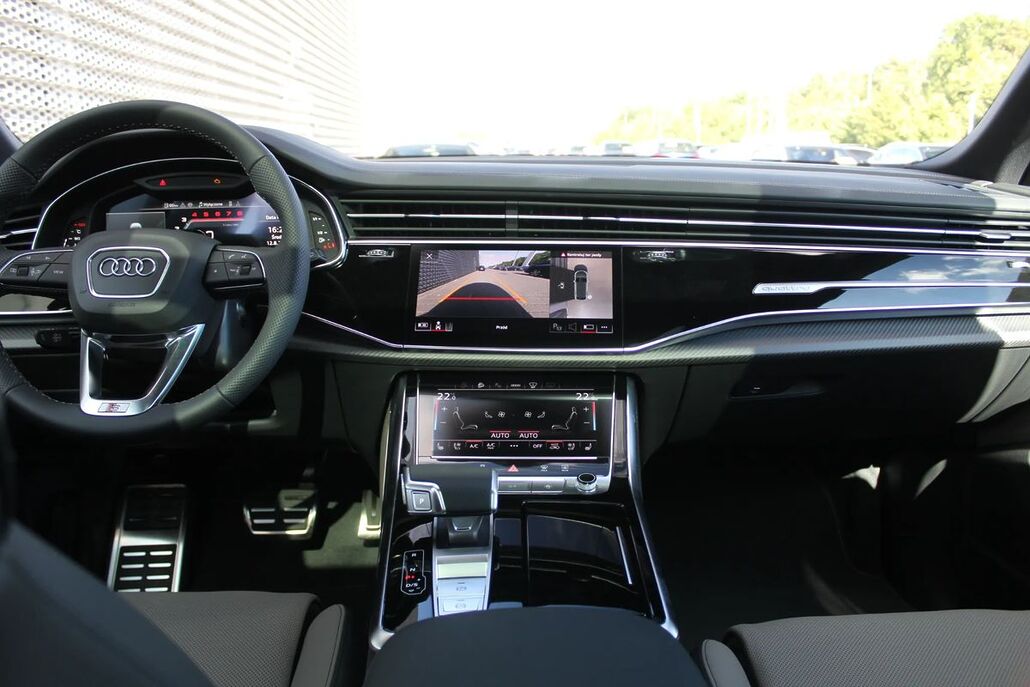 AUDI SQ8