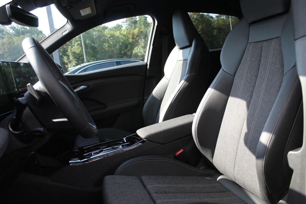 AUDI Q6-SPORTBACK-E-TRON