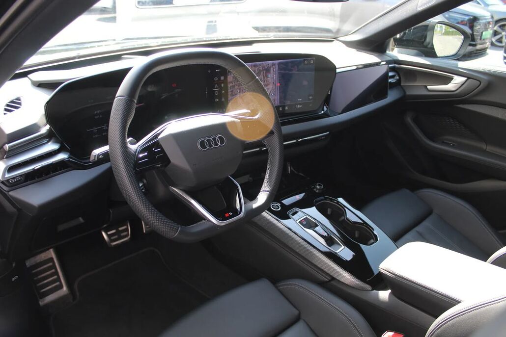 AUDI A5-AVANT E Hybrid 220 kW Quattro S Tronic