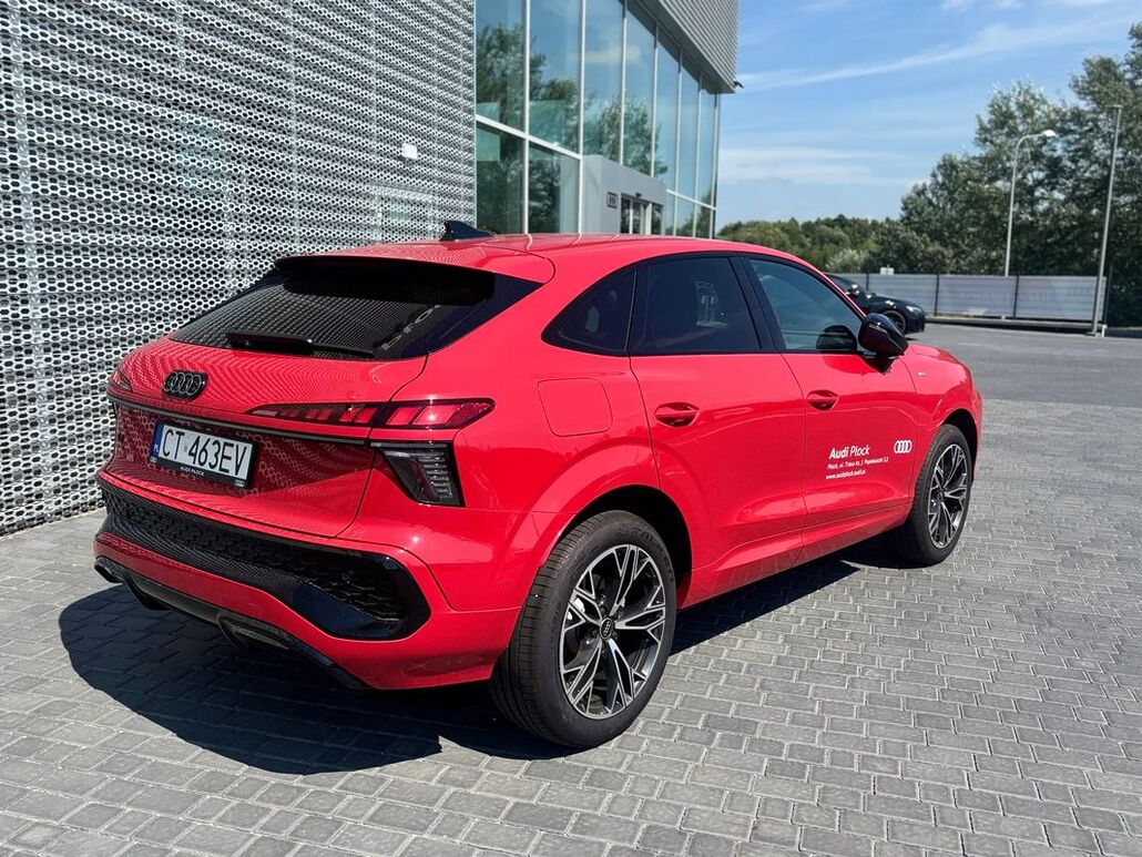 AUDI Q3-SPORTBACK TFSI MHEV 110 kW S Tronic