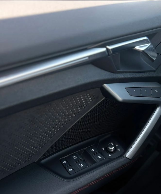 AUDI S3-SPORTBACK