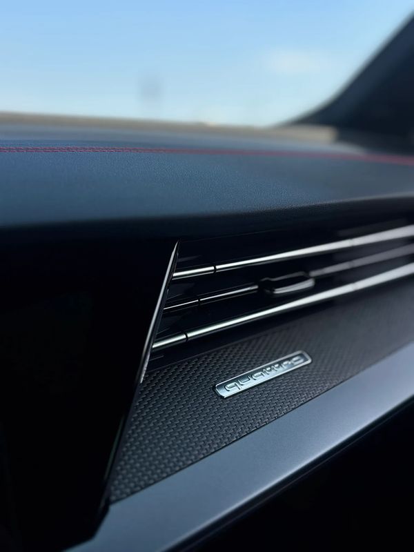 AUDI S3-SPORTBACK