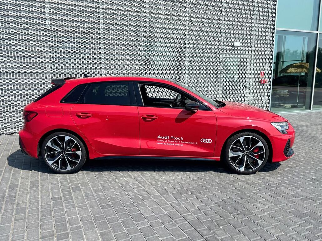AUDI S3-SPORTBACK