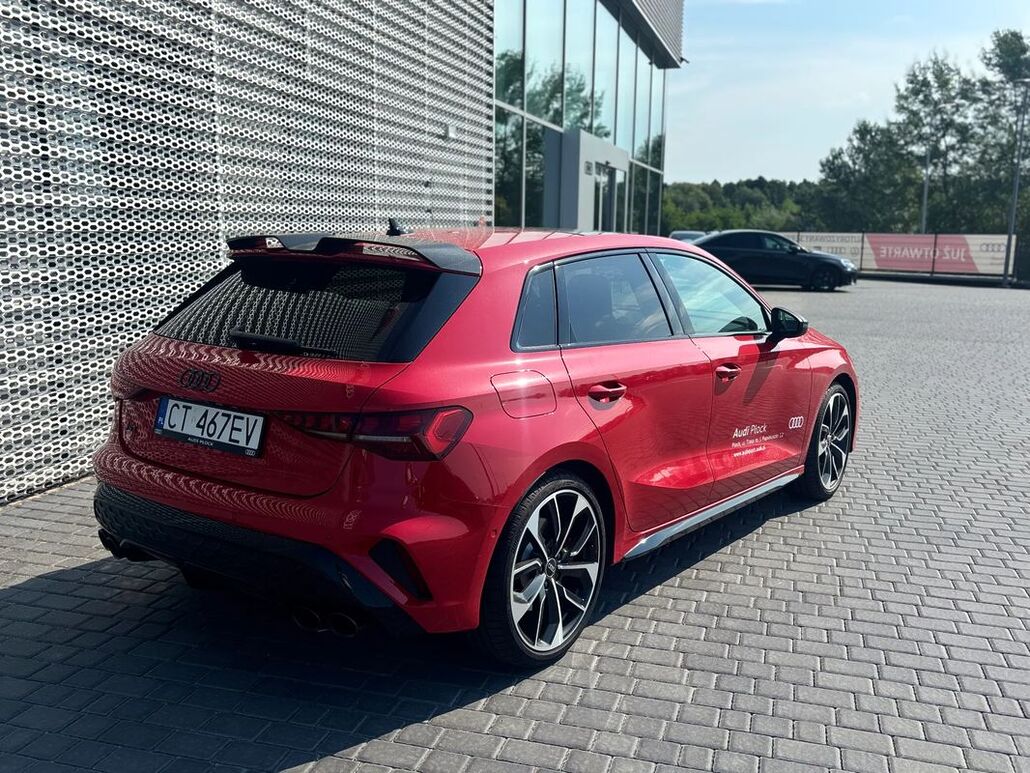 AUDI S3-SPORTBACK