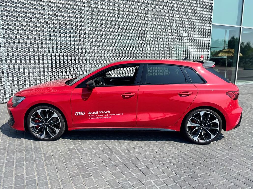 AUDI S3-SPORTBACK