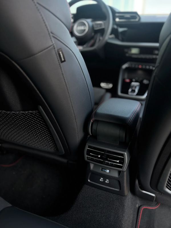 AUDI S3-SPORTBACK