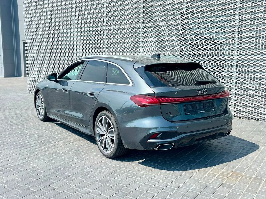 AUDI A5-AVANT