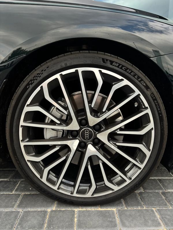 AUDI A6-AVANT E Hybrid 220 kW Quattro S Tronic