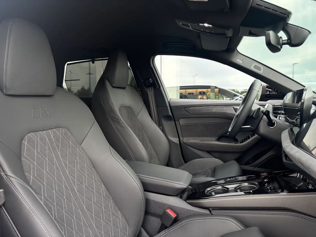 AUDI A6-AVANT E Hybrid 220 kW Quattro S Tronic