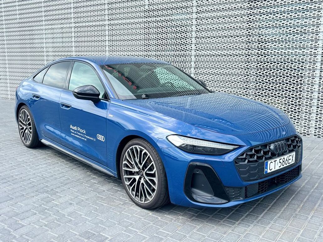 AUDI A5-LIMOUSINE TFSI Quattro S Tronic