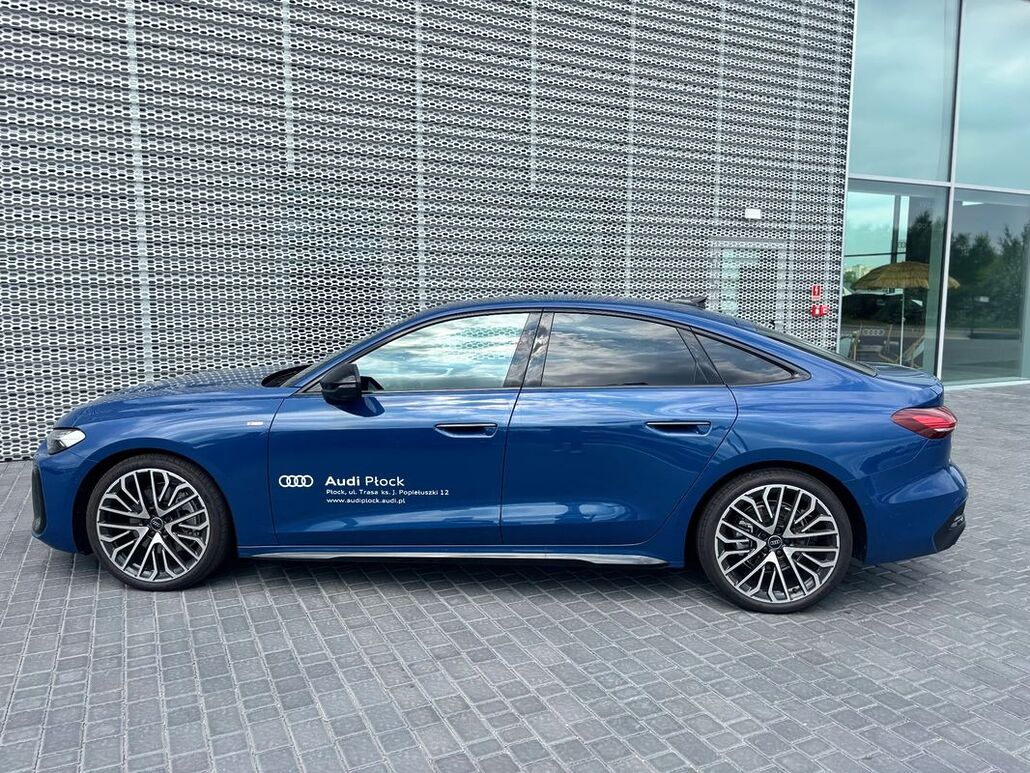 AUDI A5-LIMOUSINE TFSI Quattro S Tronic