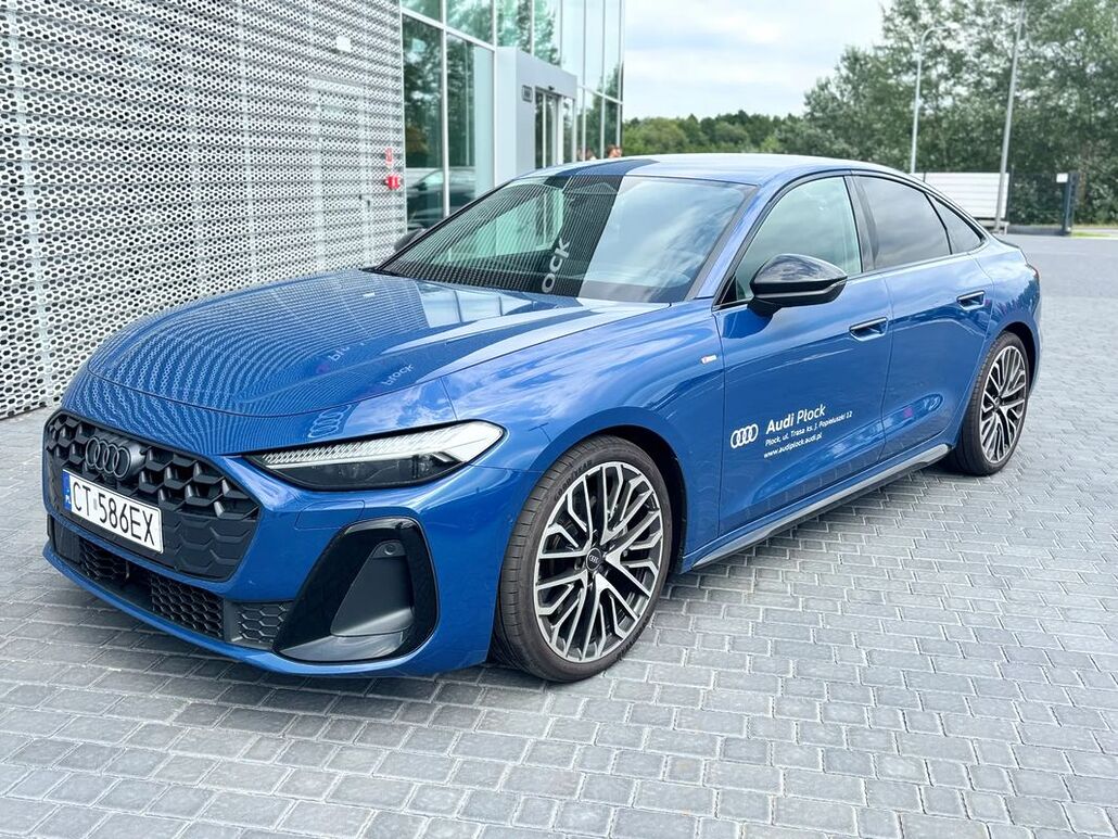 AUDI A5-LIMOUSINE TFSI Quattro S Tronic