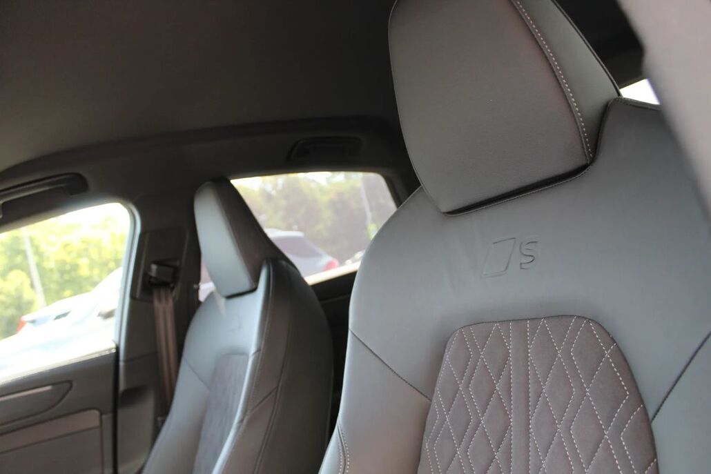 AUDI A6-LIMOUSINE
