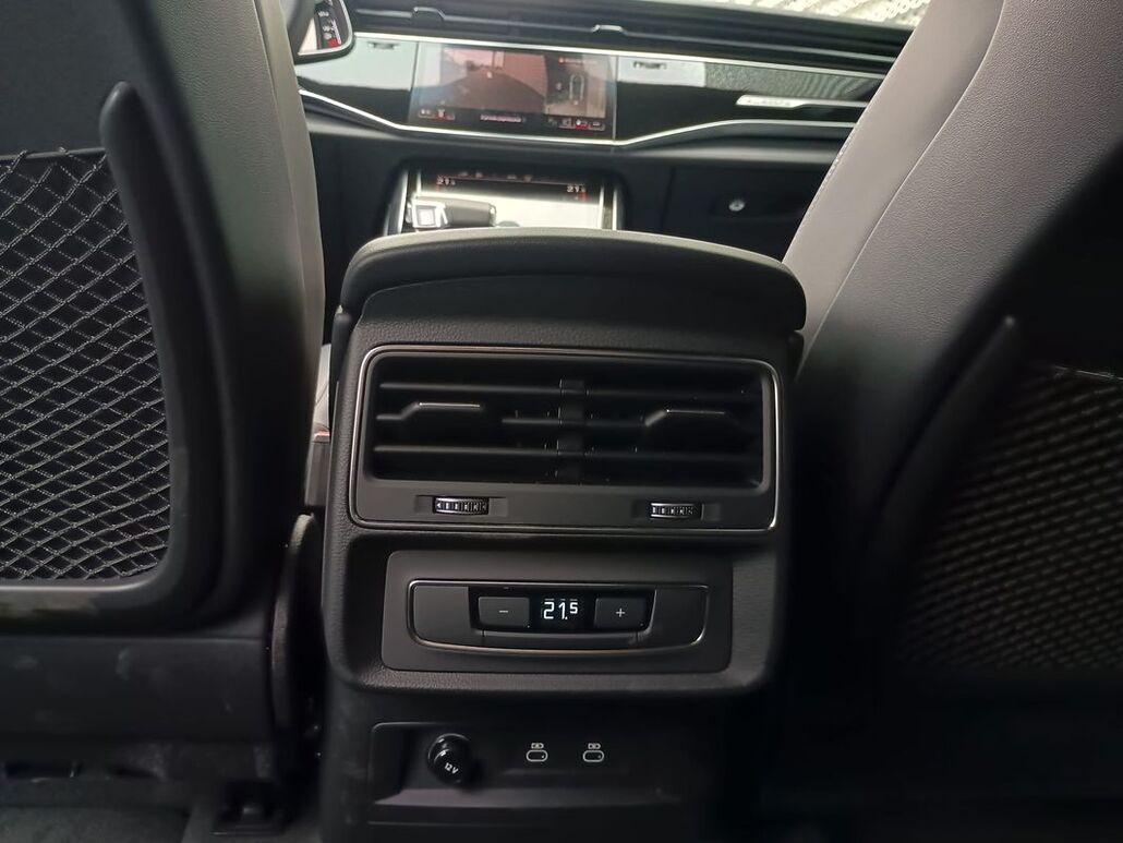 AUDI Q8 60 TFSI E PHEV Quattro Tiptronic