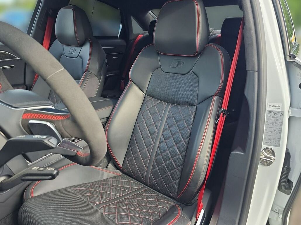 AUDI S8 TFSI Quattro Tiptronic
