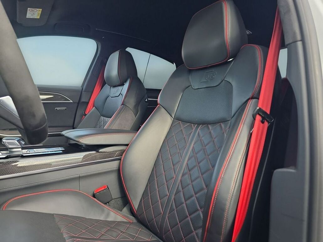 AUDI S8 TFSI Quattro Tiptronic