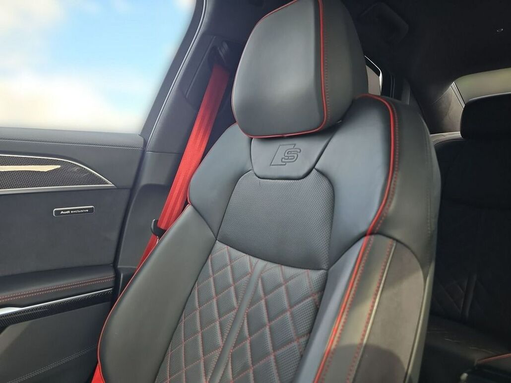AUDI S8 TFSI Quattro Tiptronic