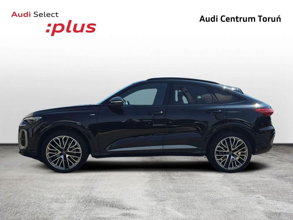 AUDI Q5-SPORTBACK Ack TFSI 150 kW S Tronic Edition One Mythosschwarz