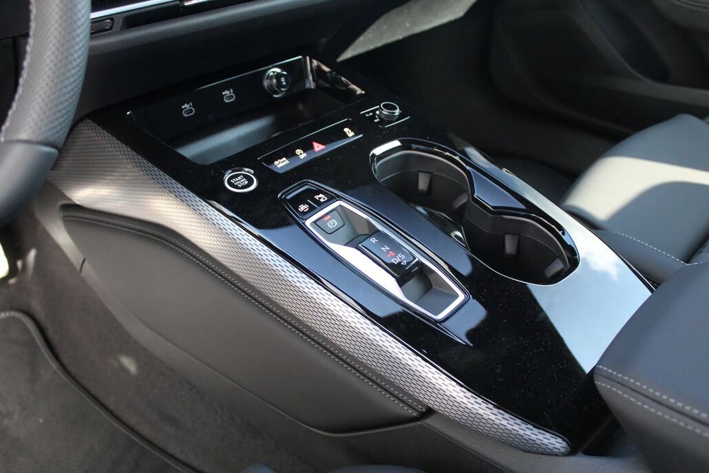 AUDI A5-LIMOUSINE