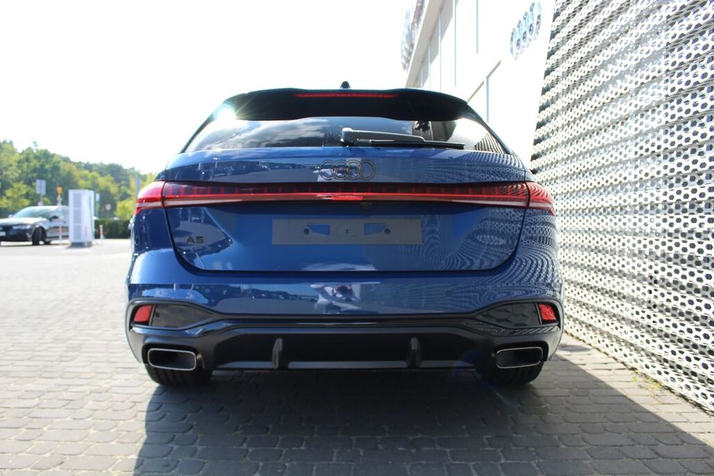 AUDI A5-LIMOUSINE