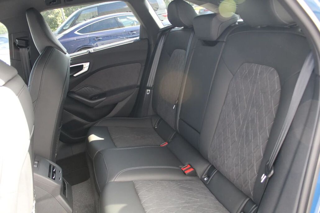 AUDI A5-LIMOUSINE