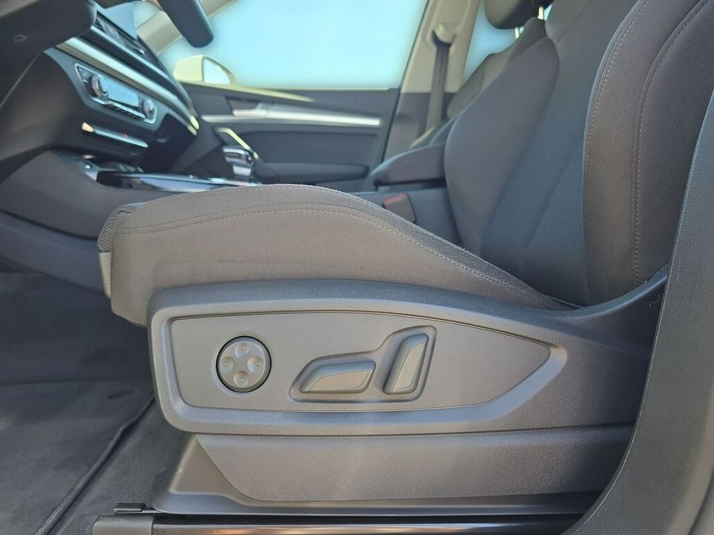 AUDI Q5 40 TDI Quattro S Tronic S-Line