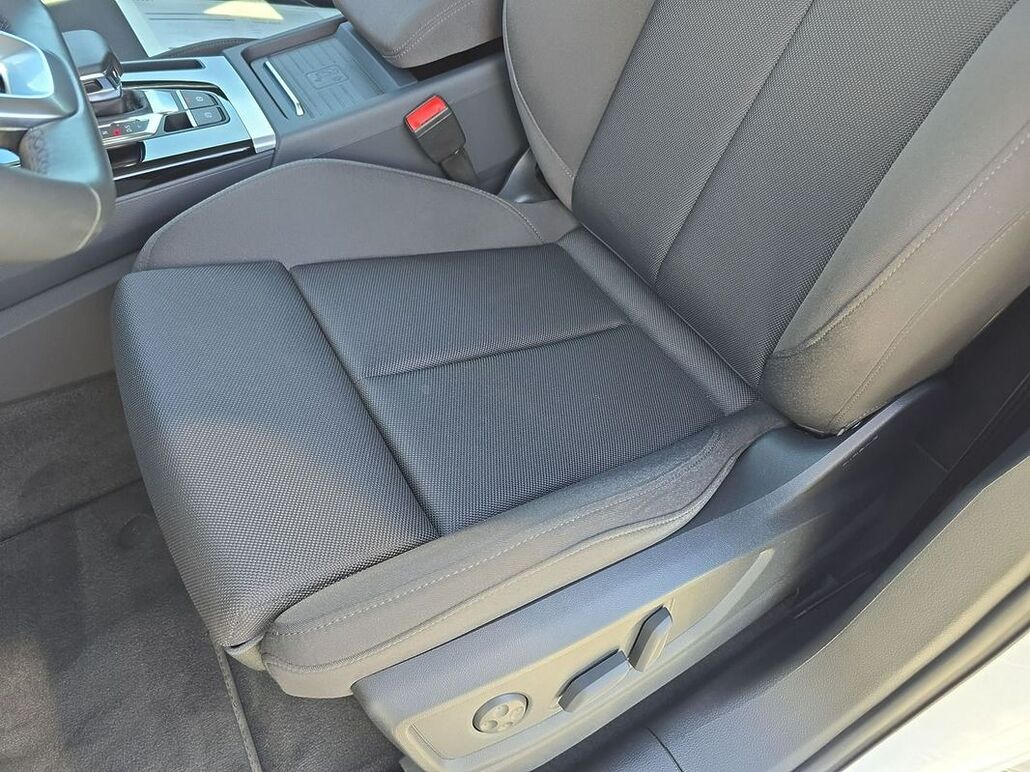AUDI Q5 40 TDI Quattro S Tronic S-Line