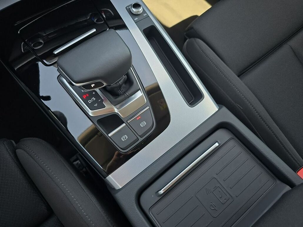 AUDI Q5 40 TDI Quattro S Tronic S-Line