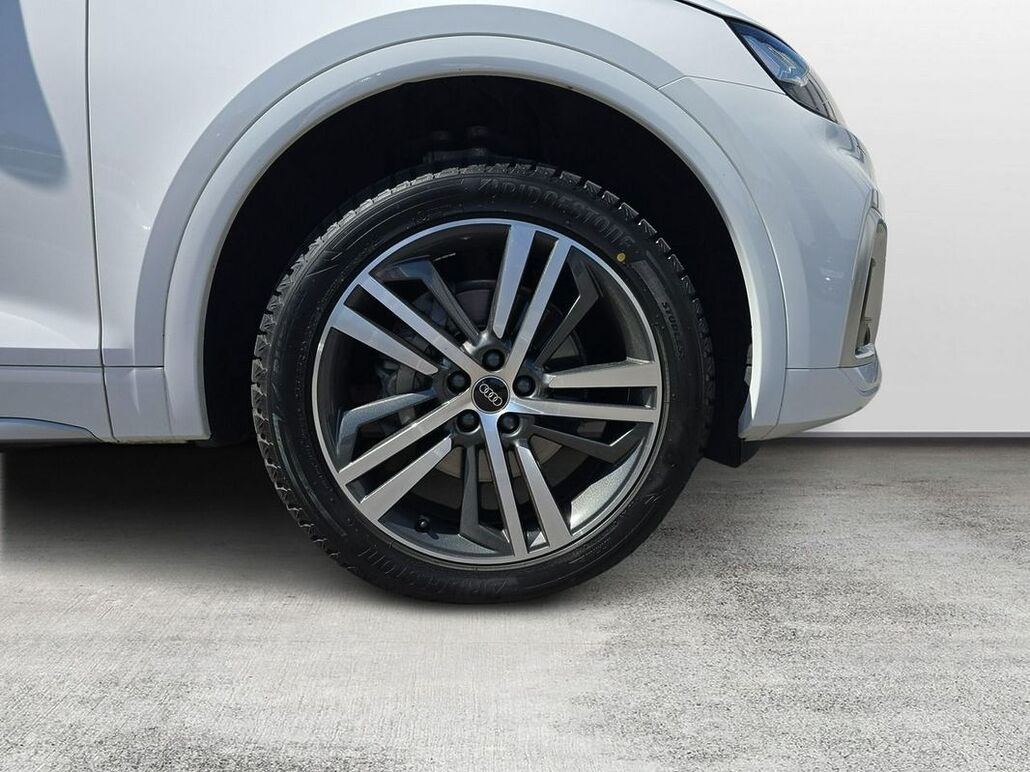 AUDI Q5 40 TDI Quattro S Tronic S-Line