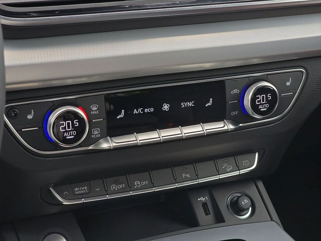 AUDI Q5 40 TDI Quattro S Tronic Advanced