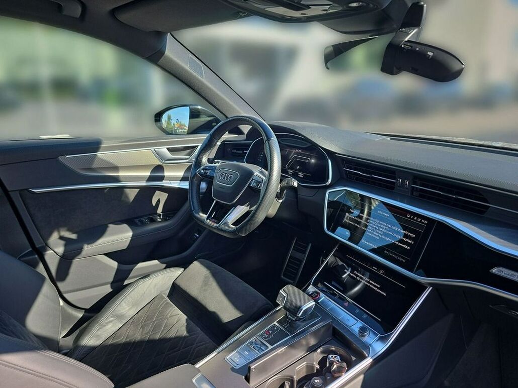 AUDI RS6-AVANT TFSI MHEV Quattro Tiptronic