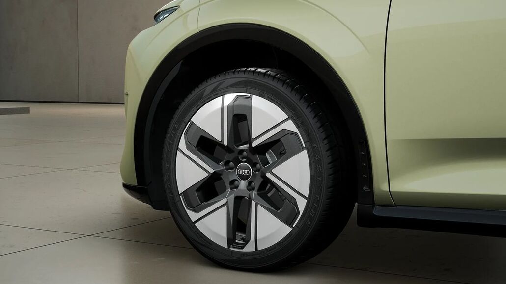 AUDI A2-E-TRON 52kwh 125kw