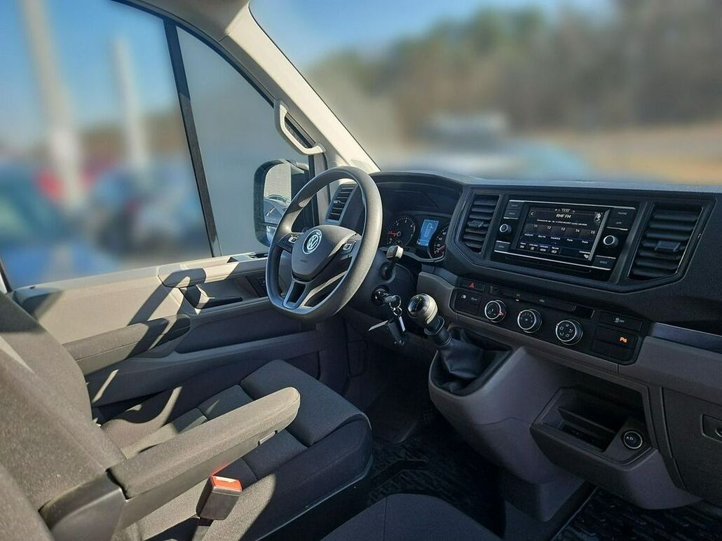 VOLKSWAGEN CRAFTER