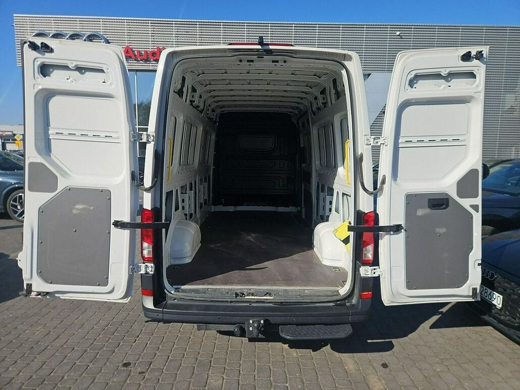 VOLKSWAGEN CRAFTER