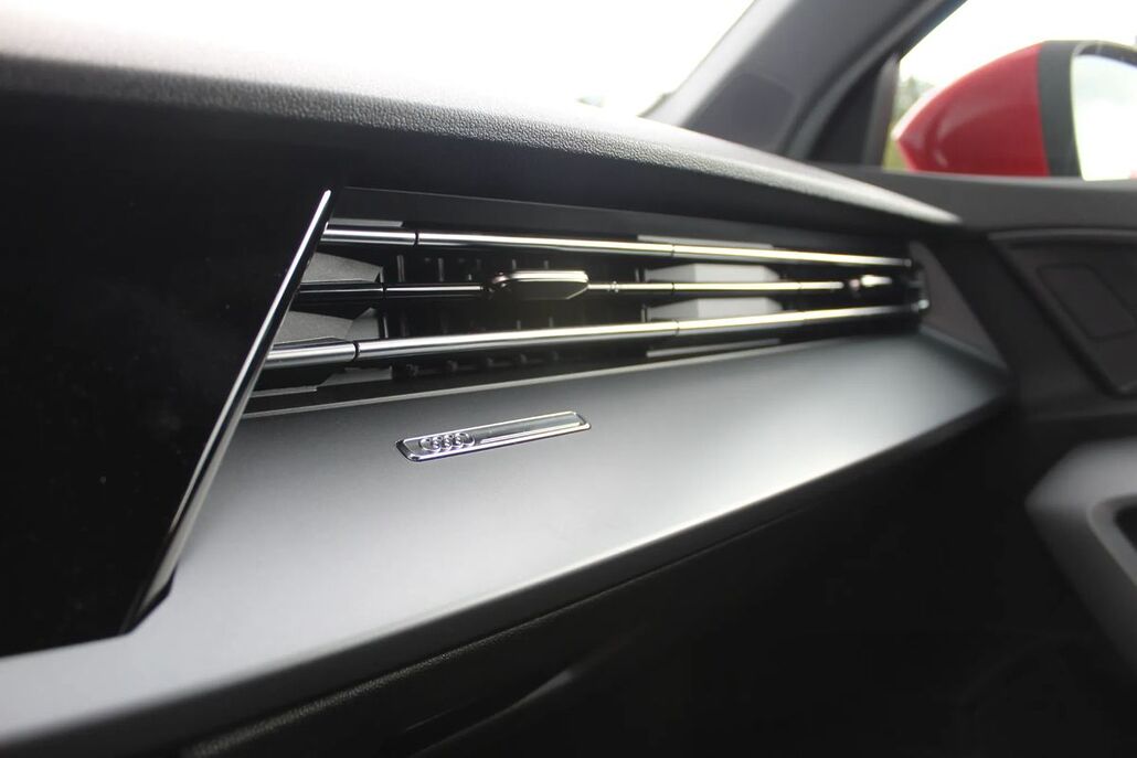 AUDI A3-LIMOUSINE TFSI MHEV 110 kW Advanced S Tronic