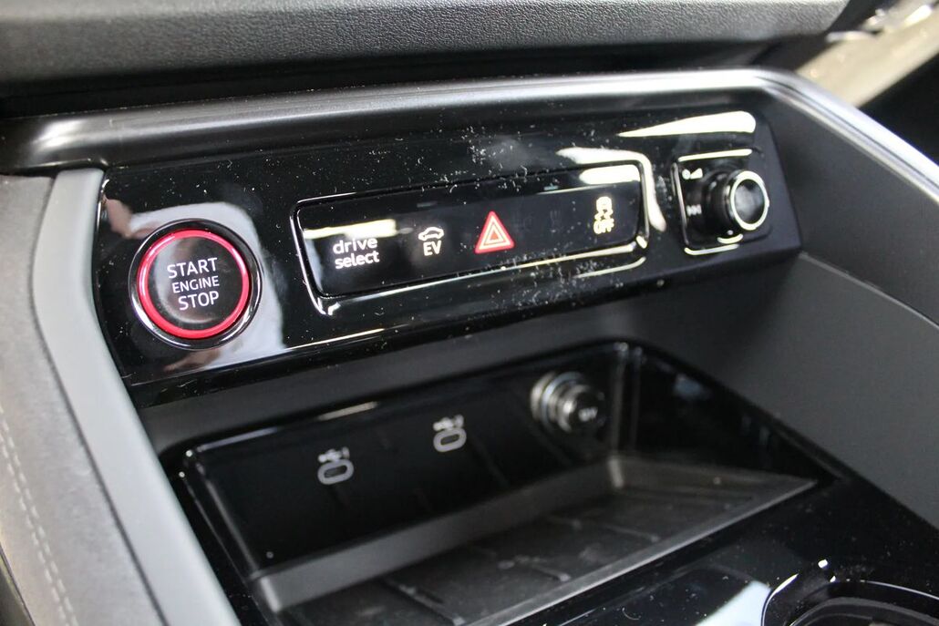 AUDI Q5-SPORTBACK E Hybrid 220 kW Quattro S Tronic