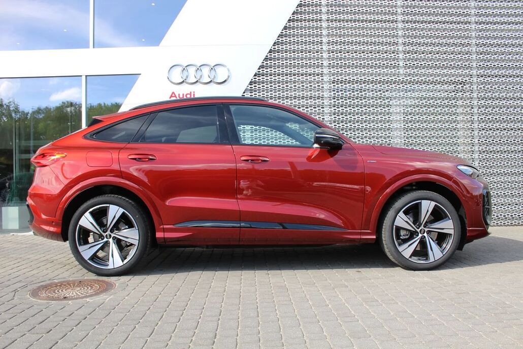 AUDI Q5-SPORTBACK E Hybrid 220 kW Quattro S Tronic