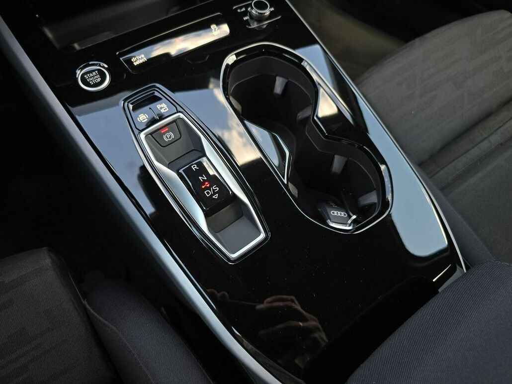 AUDI A6-LIMOUSINE TDI S Tronic