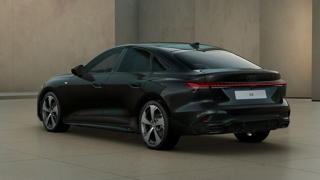 AUDI A5-LIMOUSINE TFSI 150 kW S Tronic