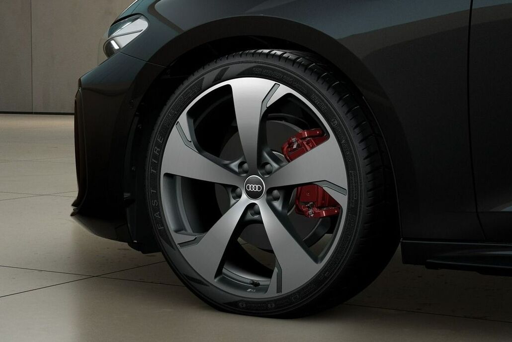 AUDI A5-LIMOUSINE TFSI 150 kW S Tronic