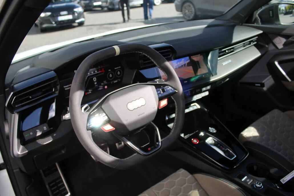 AUDI RS3
