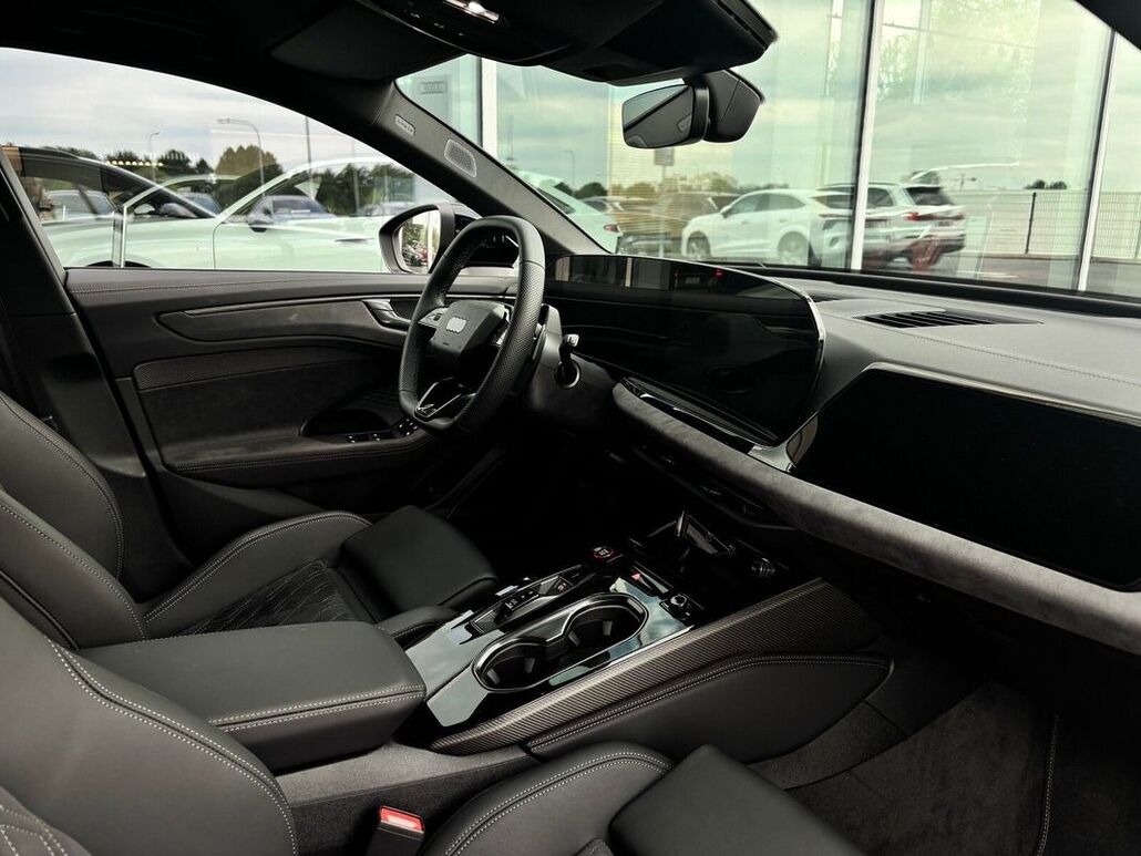 AUDI A6-AVANT