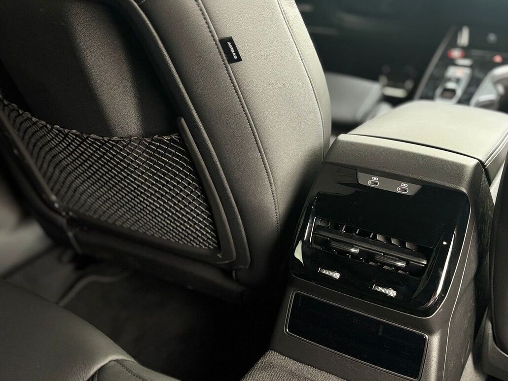 AUDI A6-AVANT