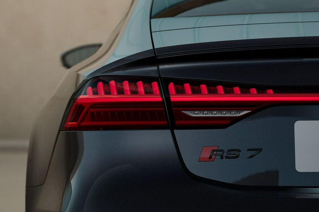 AUDI RS7 TFSI MHEV Quattro Performance Tiptronic