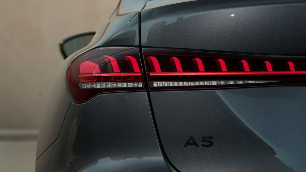 AUDI A5-LIMOUSINE