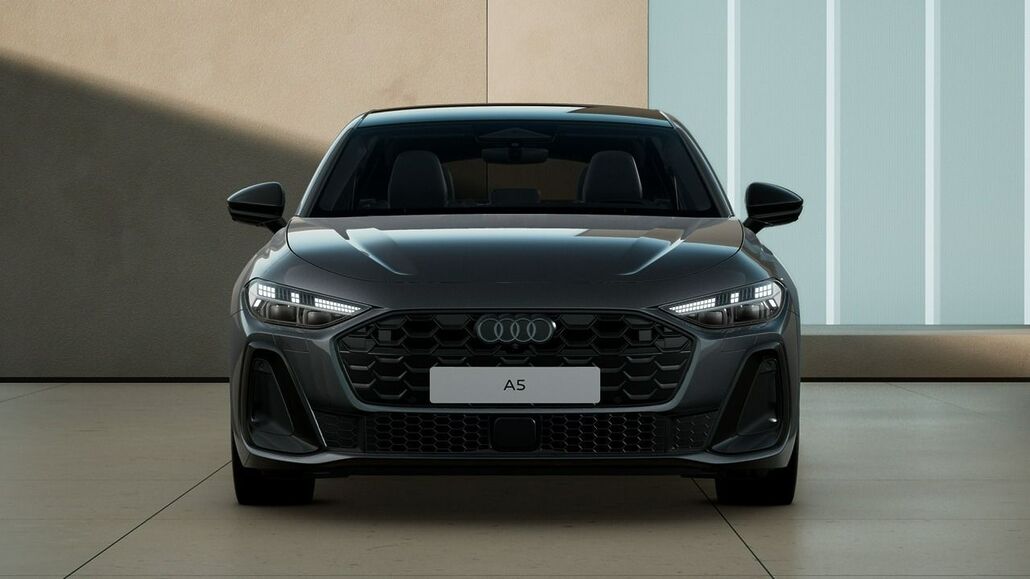 AUDI A5-LIMOUSINE