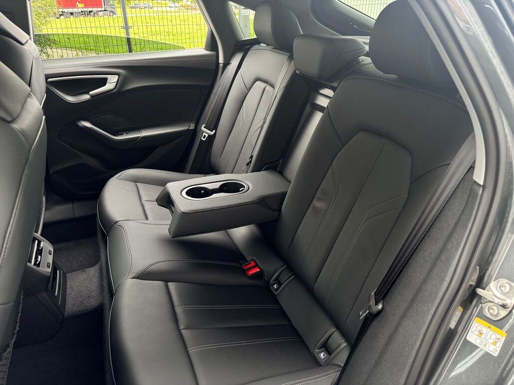 AUDI A5-LIMOUSINE