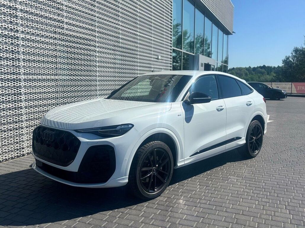AUDI Q5-SPORTBACK