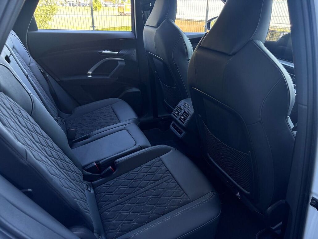 AUDI Q5-SPORTBACK